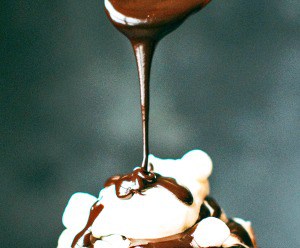 How to Drizzle Chocolate