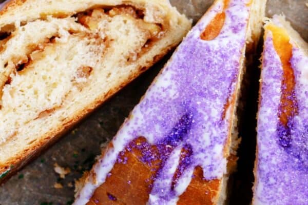easy king cake recipe slices on a plate