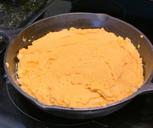 skillet pumpkin cornbread