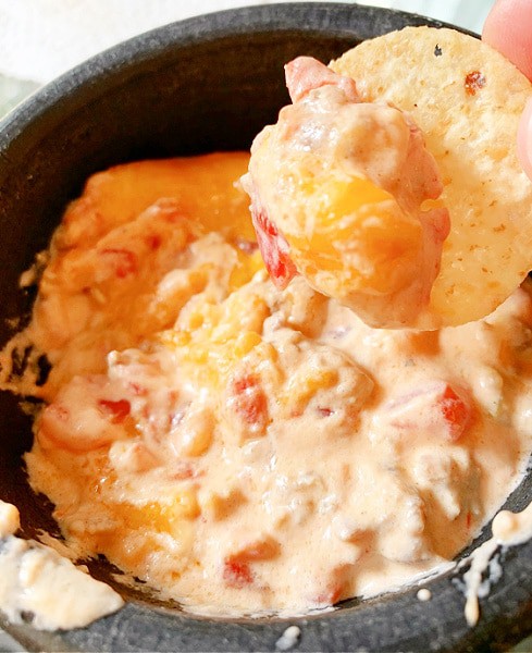 Recipe for Cheese Dip with Sausage