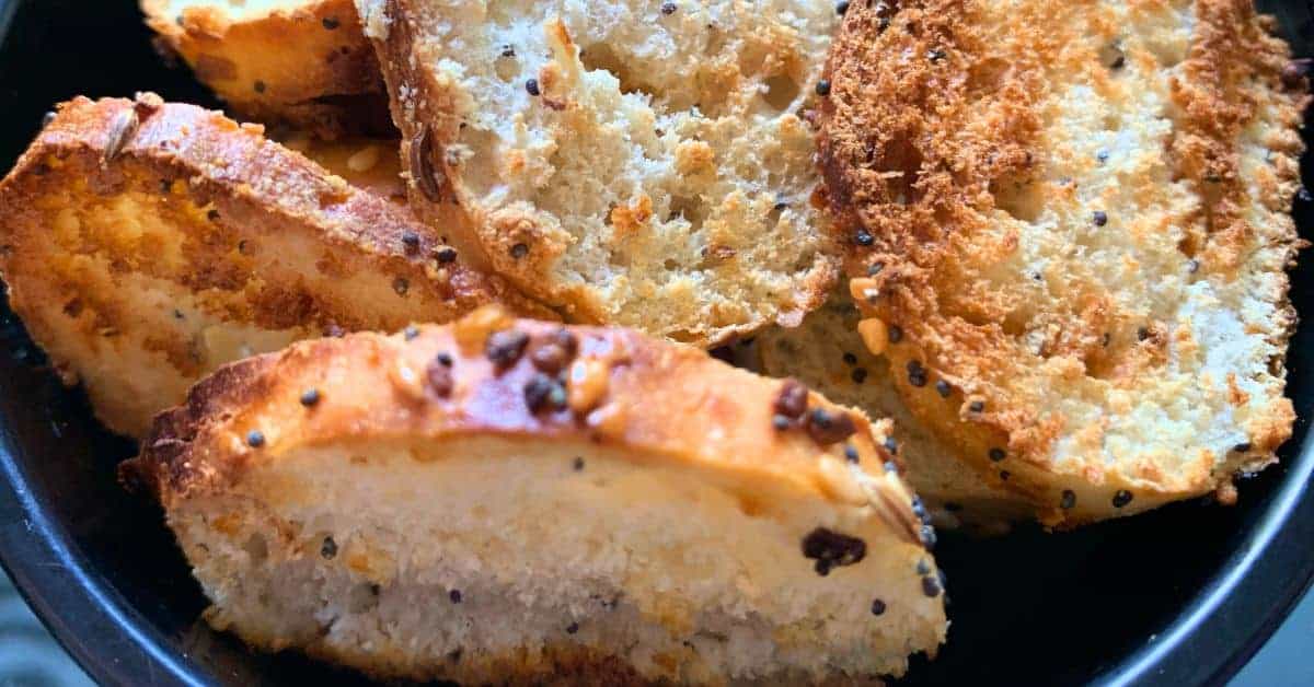 Bagel Chips In The Air Fryer close up image of bagel crisps air fried