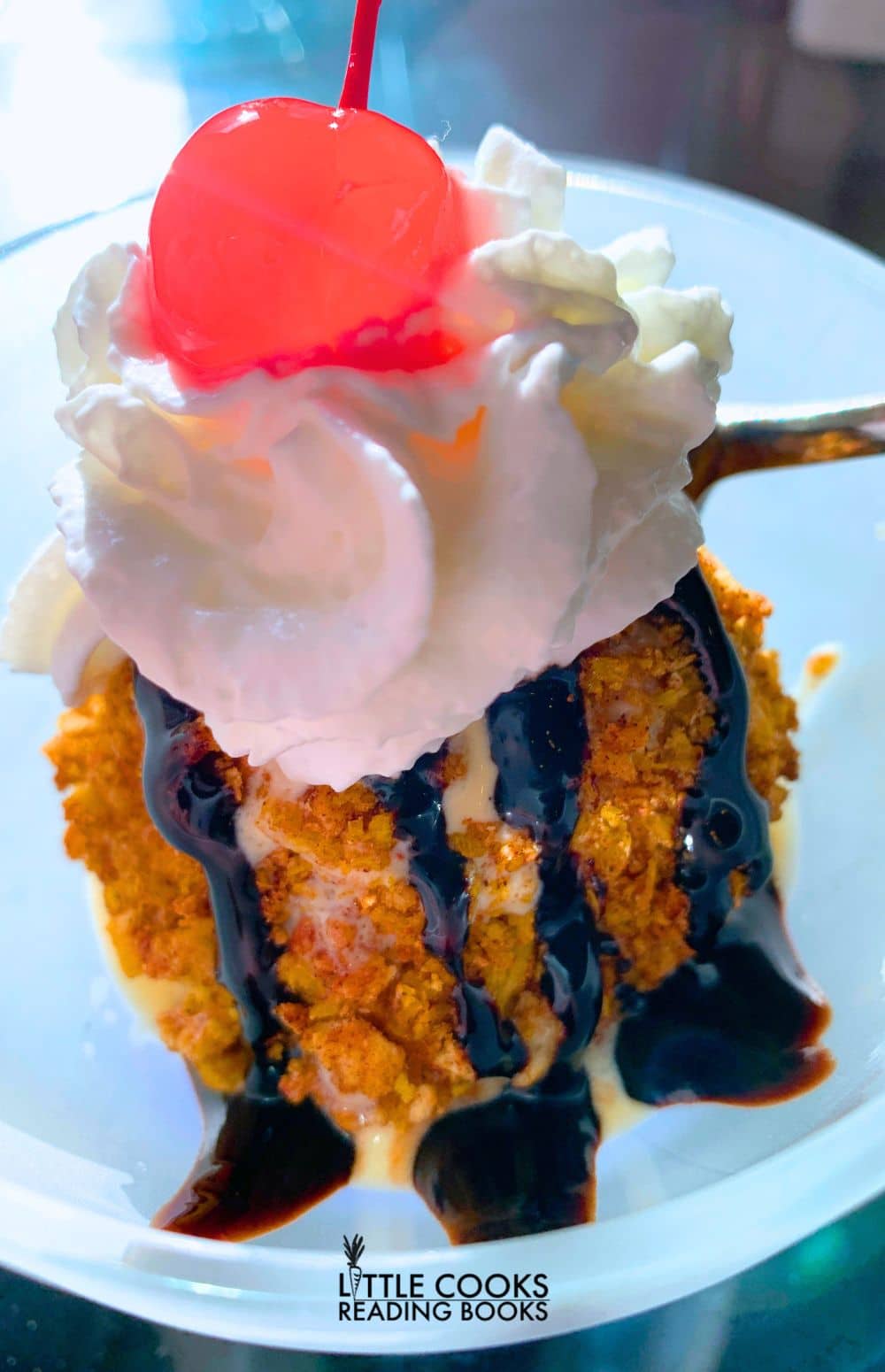 Easy Fried Ice Cream Cinco de Mayo Frozen dessert in an icecream dish for May 5th Fiesta party foods - THE BEST AIR FRY FRIED ICE CREAM RECIPE